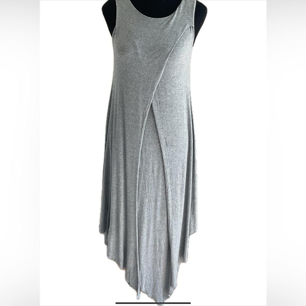 🧵Papillon Blanc Gray Layered Sleeveless Asymmetrical Midi Dress